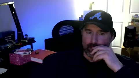 fuzz69_ online show from March 18, 11:19 pm