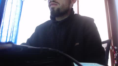 andrew online show from December 2, 7:36 pm