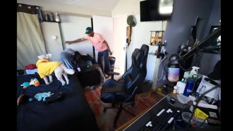 Snapshot of fyrecontrol chatting on February 15, 6:55 pm seldom seen online show from February 15, 6:55 pm