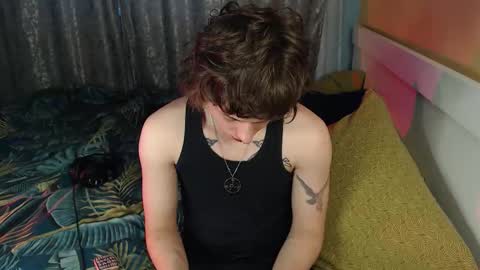 Ian online show from October 15, 3:58 am