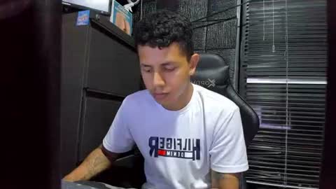 g_lincoln online show from June 20, 11:54 pm