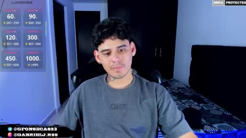 Snapshot of gabrieljr99 chatting on October 22, 3:32 am Gabe online show from October 22, 3:32 am