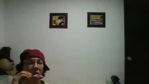 gadiel_sex online show from February 19, 9:36 pm