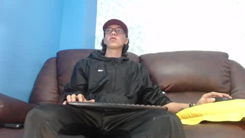 gadiel_sex online show from February 17, 12:27 pm