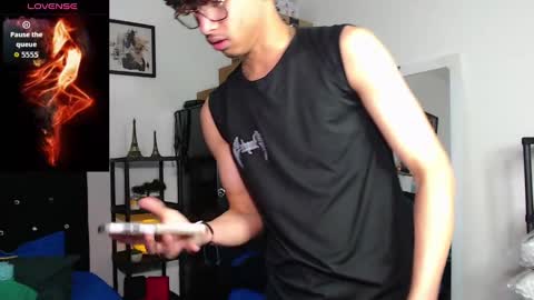 gael_jones online show from September 9, 6:13 am