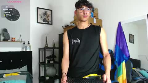 gael_jones online show from September 23, 2:55 am