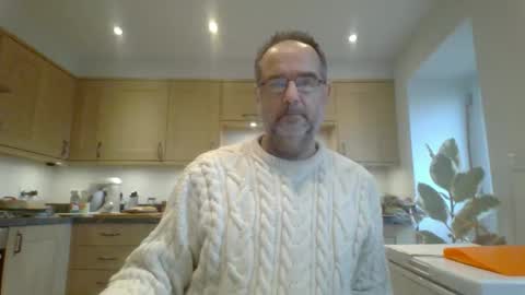 Snapshot of galacx chatting on February 20, 1:30 pm galacx online show from February 20, 1:30 pm