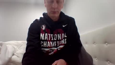 gamerboy200 online show from December 3, 7:19 am