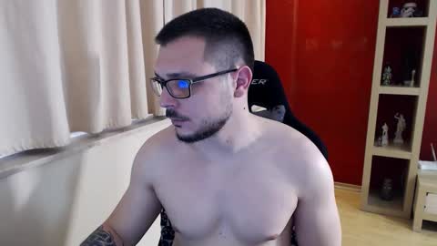 GangstaLover online show from April 3, 3:14 am