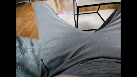 Snapshot of garbis11 chatting on January 24, 1:57 pm garbis11 online show from January 24, 1:57 pm