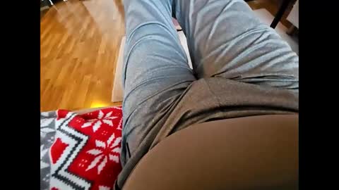 Snapshot of garbis11 chatting on February 22, 11:57 am garbis11 online show from February 22, 11:57 am