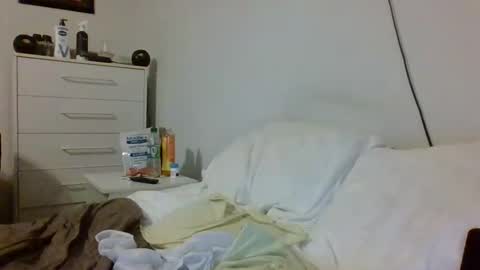 Gary online show from April 11, 2:41 am