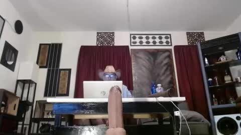 gatewaylaptop2019 online show from February 28, 2:43 am