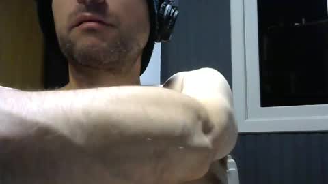 gauchors21 online show from February 21, 2:39 am