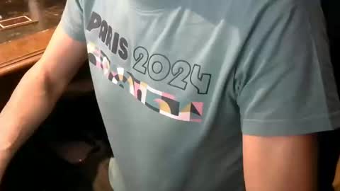 Snapshot of gay_slave_on_cam chatting on December 6, 5:44 pm gay slave on cam online show from December 6, 5:44 pm