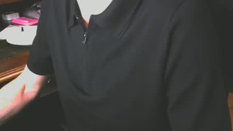 Snapshot of gay_slave_on_cam chatting on January 27, 5:37 pm gay slave on cam online show from January 27, 5:37 pm