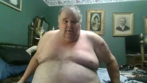 Snapshot of gaydaddy48 chatting on January 15, 12:09 am Kenny online show from January 15, 12:09 am