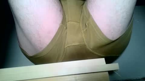 Snapshot of gazjones231 chatting on October 26, 5:37 pm gazjones231 online show from October 26, 5:37 pm