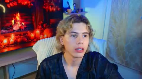 Snapshot of gemdominus chatting on October 6, 12:48 am Gem Dominus online show from October 6, 12:48 am