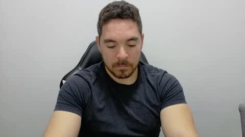 genesis_wb online show from October 4, 3:44 am