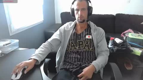 Snapshot of genie_lamps chatting on October 11, 1:26 pm Edouard online show from October 11, 1:26 pm