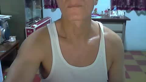 Genuino online show from April 3, 12:51 am