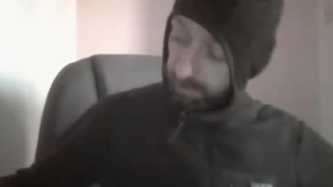 Snapshot of geon2xx chatting on January 16, 8:33 am Geon online show from January 16, 8:33 am