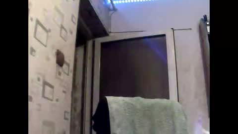 Snapshot of george84xxx chatting on September 23, 6:40 pm GeOOXXX online show from September 23, 6:40 pm