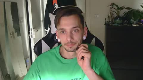 georgek0011 online show from January 17, 3:53 am