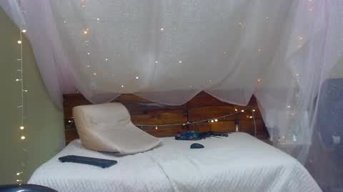 GEORGE online show from February 6, 2:11 am