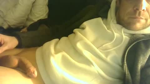 Snapshot of german33bi chatting on February 4, 3:33 am German33FFM1 online show from February 4, 3:33 am