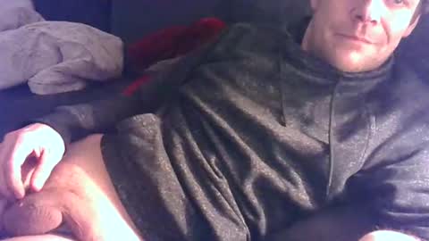 Snapshot of german33bi chatting on December 31, 1:47 am German33FFM1 online show from December 31, 1:47 am