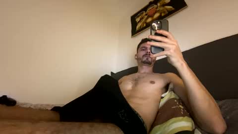 Snapshot of germanbigdic77 chatting on January 15, 7:05 am HeteroGermanbigdic77 online show from January 15, 7:05 am