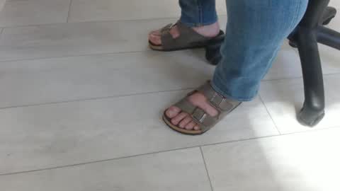 GermanSoleBro online show from February 26, 7:54 am