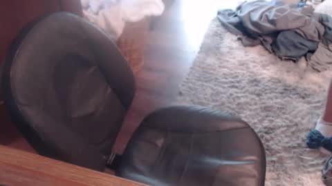 Snapshot of gethoggy chatting on February 1, 2:34 pm gethoggy online show from February 1, 2:34 pm