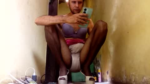 Gaby online show from April 15, 1:55 pm