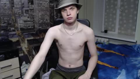 Snapshot of ghostfacefriends chatting on March 11, 6:08 pm Fedya online show from March 11, 6:08 pm