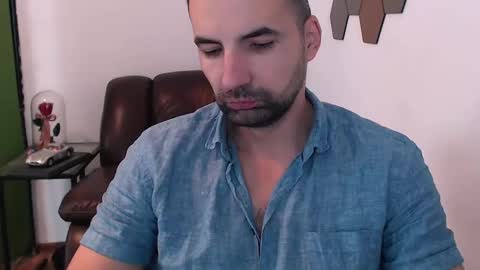 Gianni online show from December 5, 11:16 am