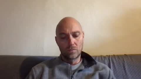 giannipaciotti online show from December 8, 12:52 pm