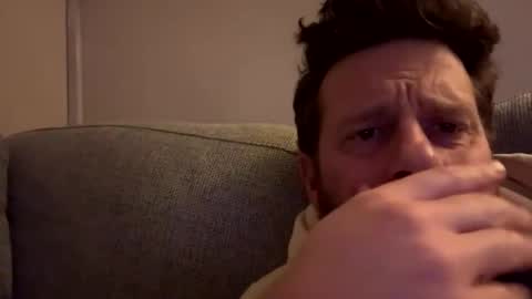 Gilbert online show from December 3, 11:11 pm