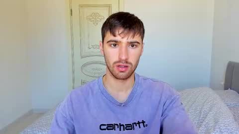 gilbertogonzales online show from September 22, 7:52 am