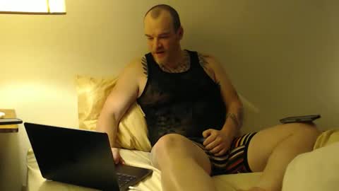 Ginger McC online show from November 12, 3:01 am