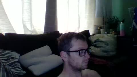 Snapshot of ginwood chatting on February 22, 12:19 pm ginwood online show from February 22, 12:19 pm