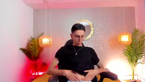 Gio Carangi online show from May 27, 3:03 am