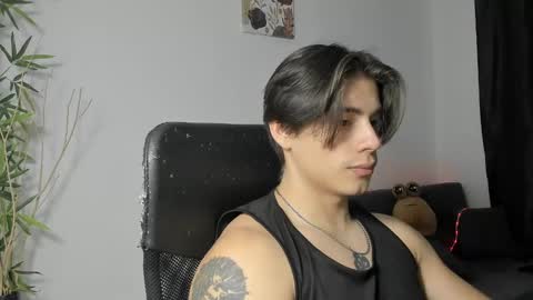 GioRusso online show from January 3, 1:38 am