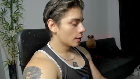 GioRusso online show from January 11, 2:30 am