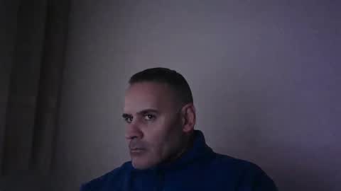 gioshadow online show from January 3, 12:30 pm