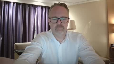 girlsandbikes online show from January 28, 8:58 pm