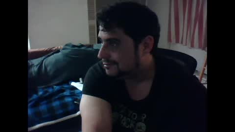 Snapshot of gitmehard008 chatting on December 28, 11:41 am gitmehard008 online show from December 28, 11:41 am