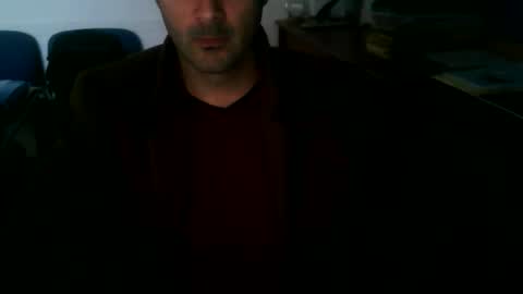 giuseppevai1 online show from November 18, 11:47 am